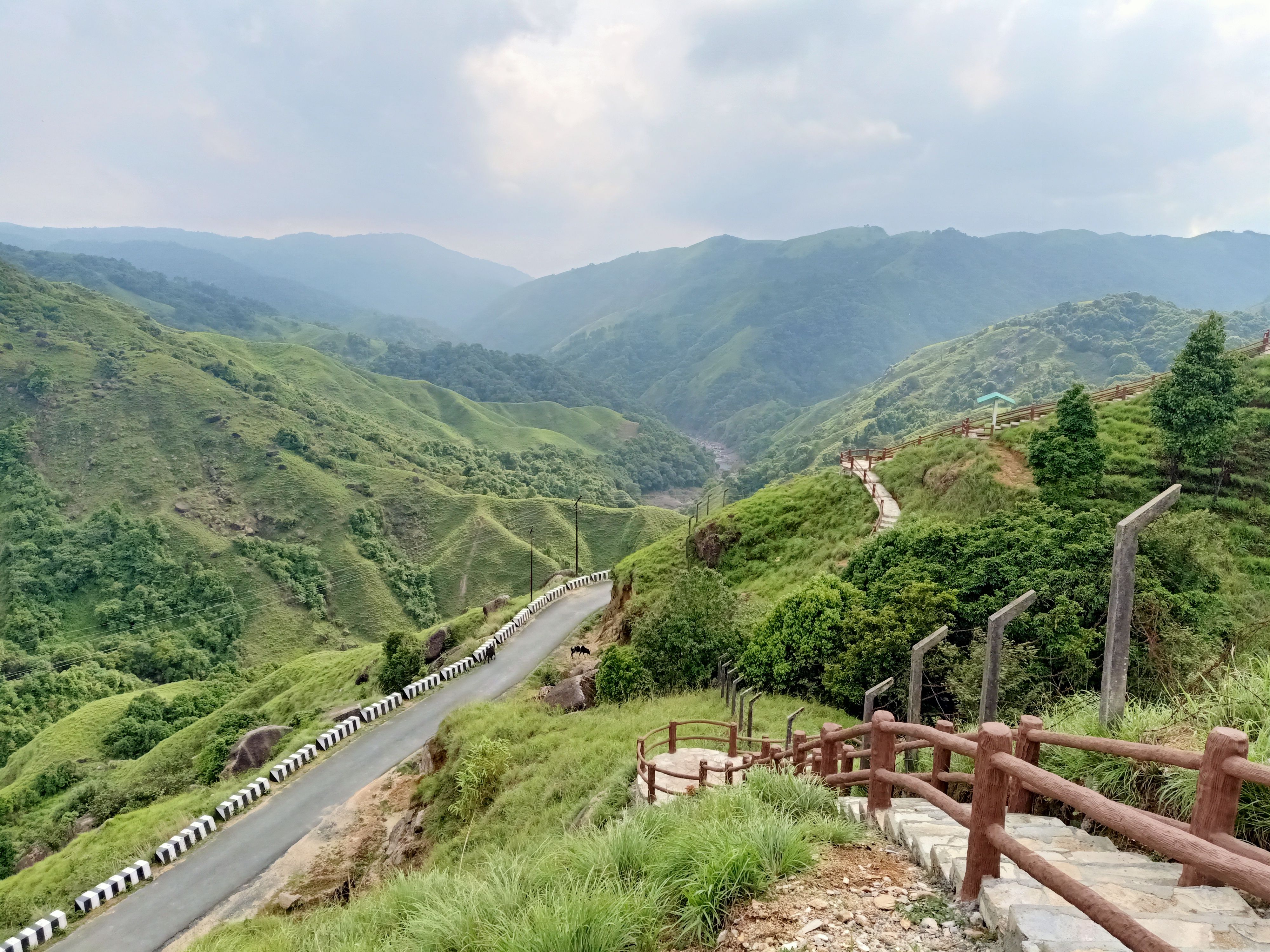 Sandakphu-Phalut Trek trek view 3
