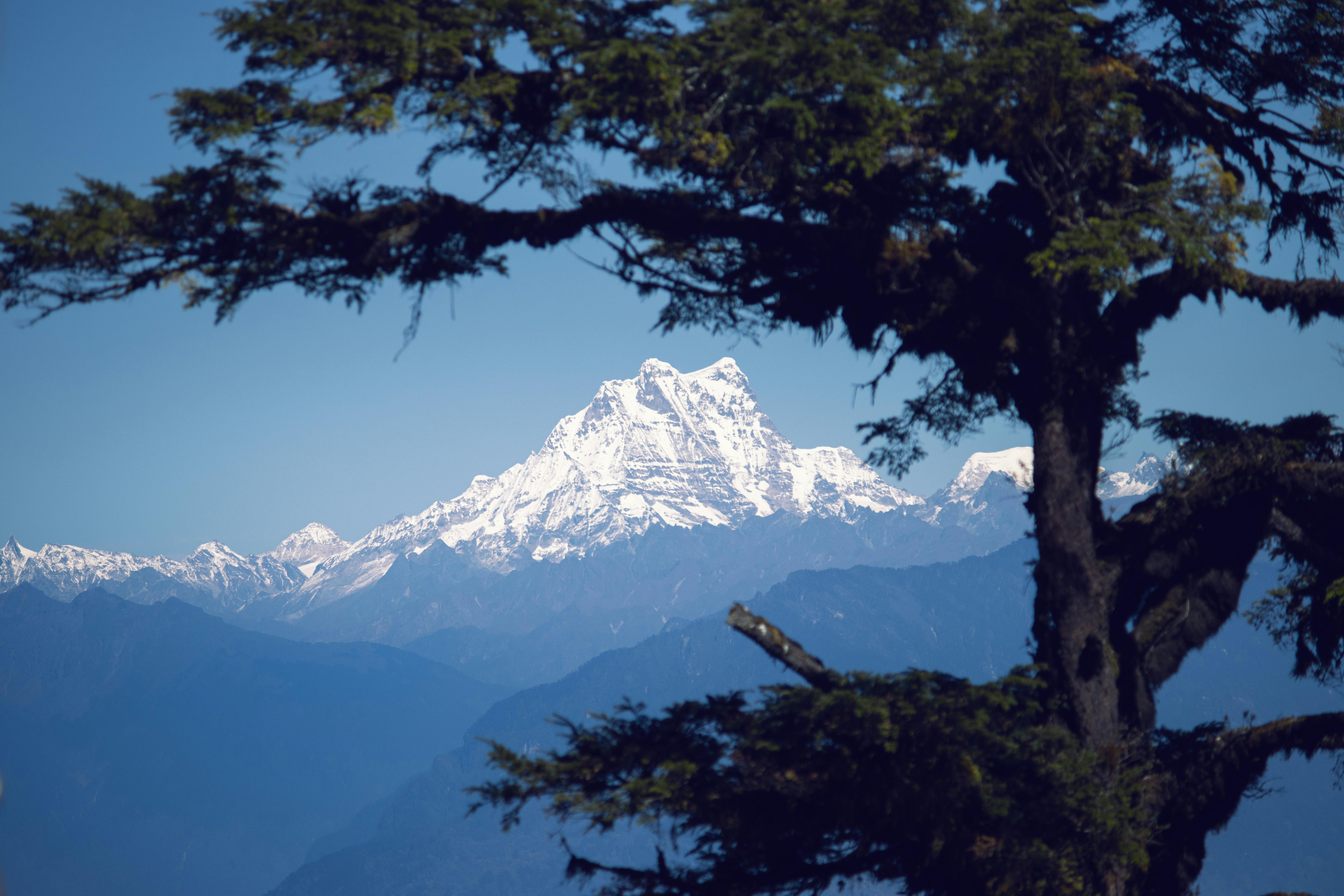 Snowman Trek trek view 3