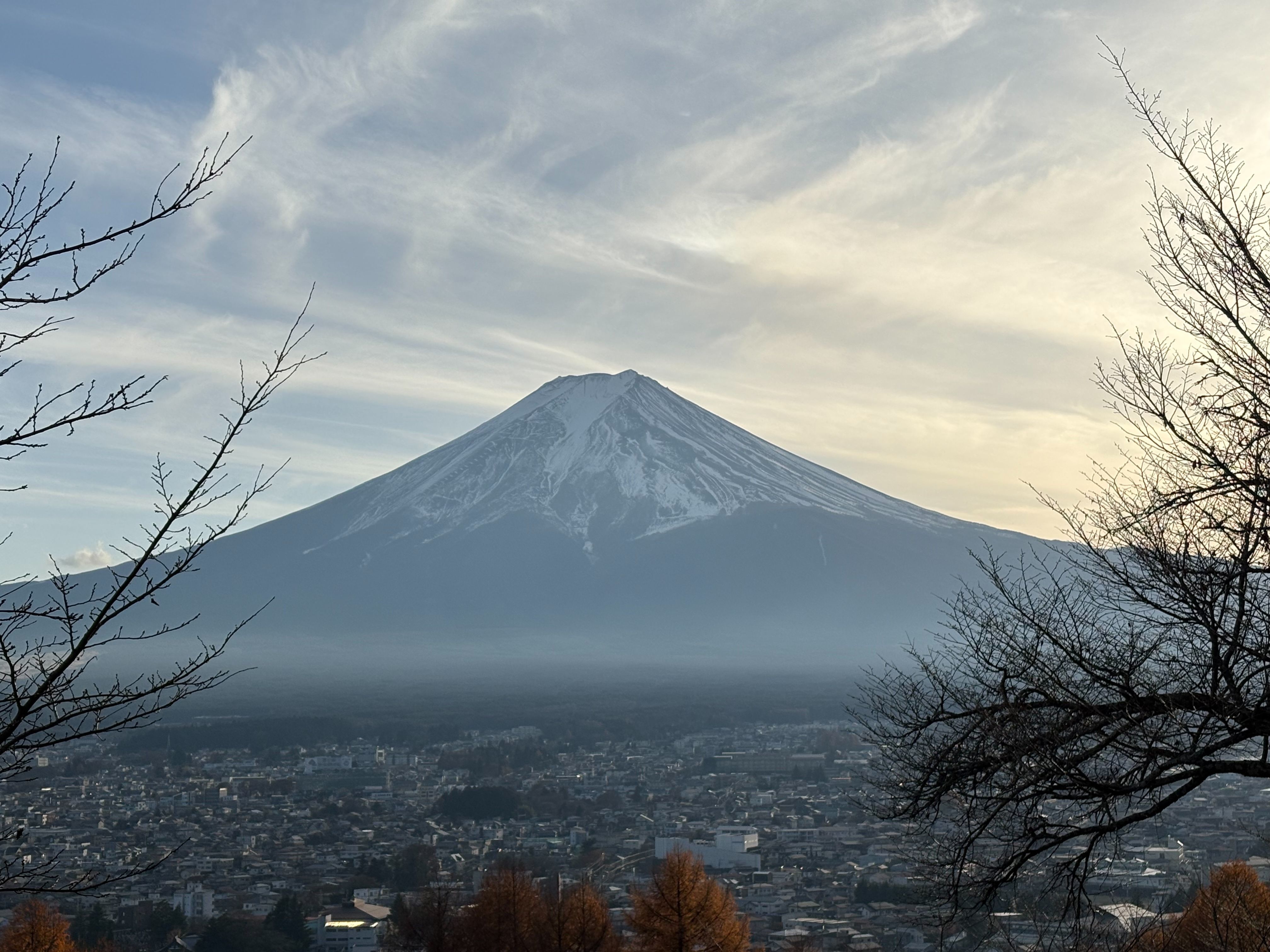 Mount Fuji Yoshida Trail trek view 3