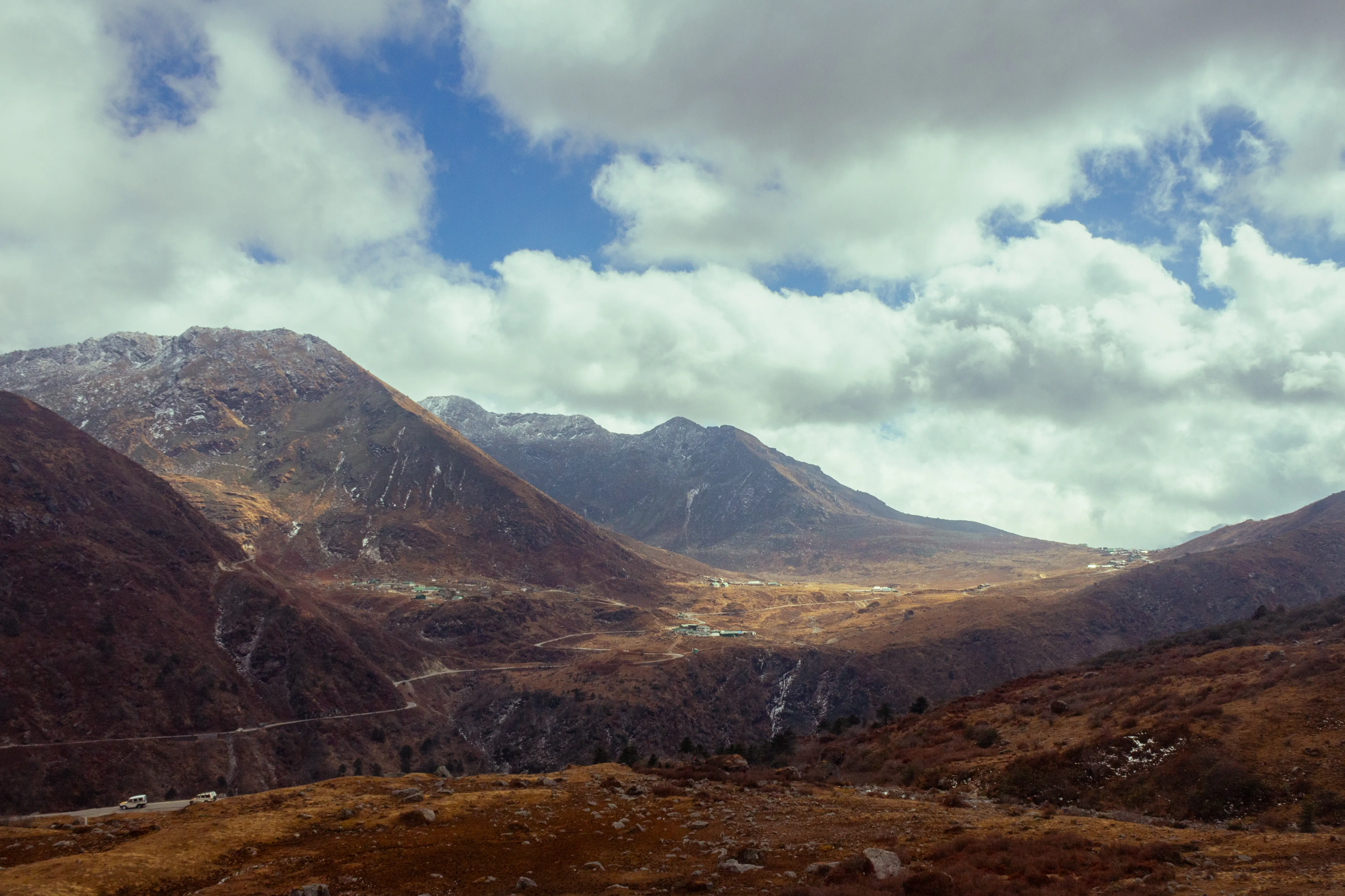 Dzongri Trek trek view 3