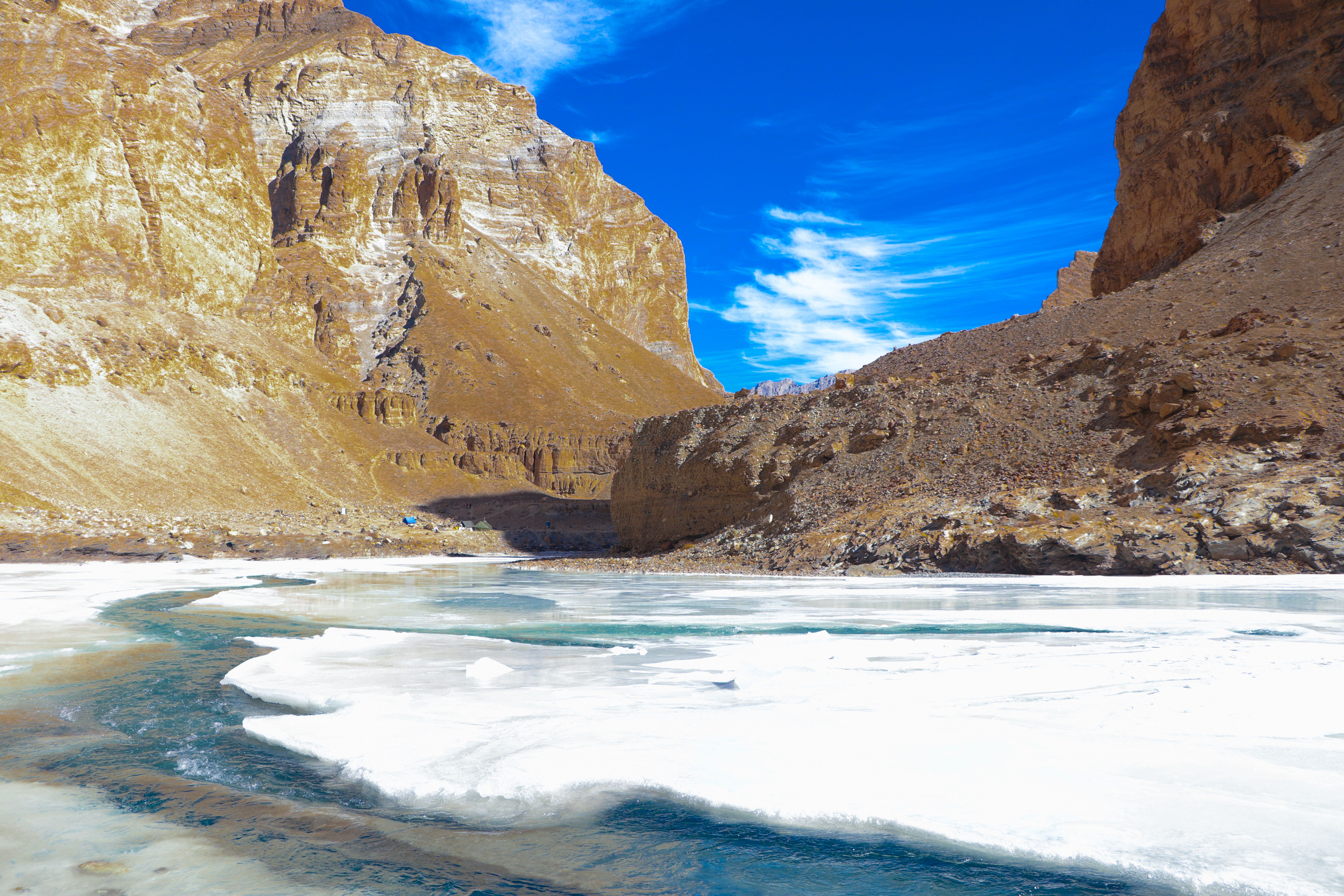 Chadar Trek trek — Ladakh